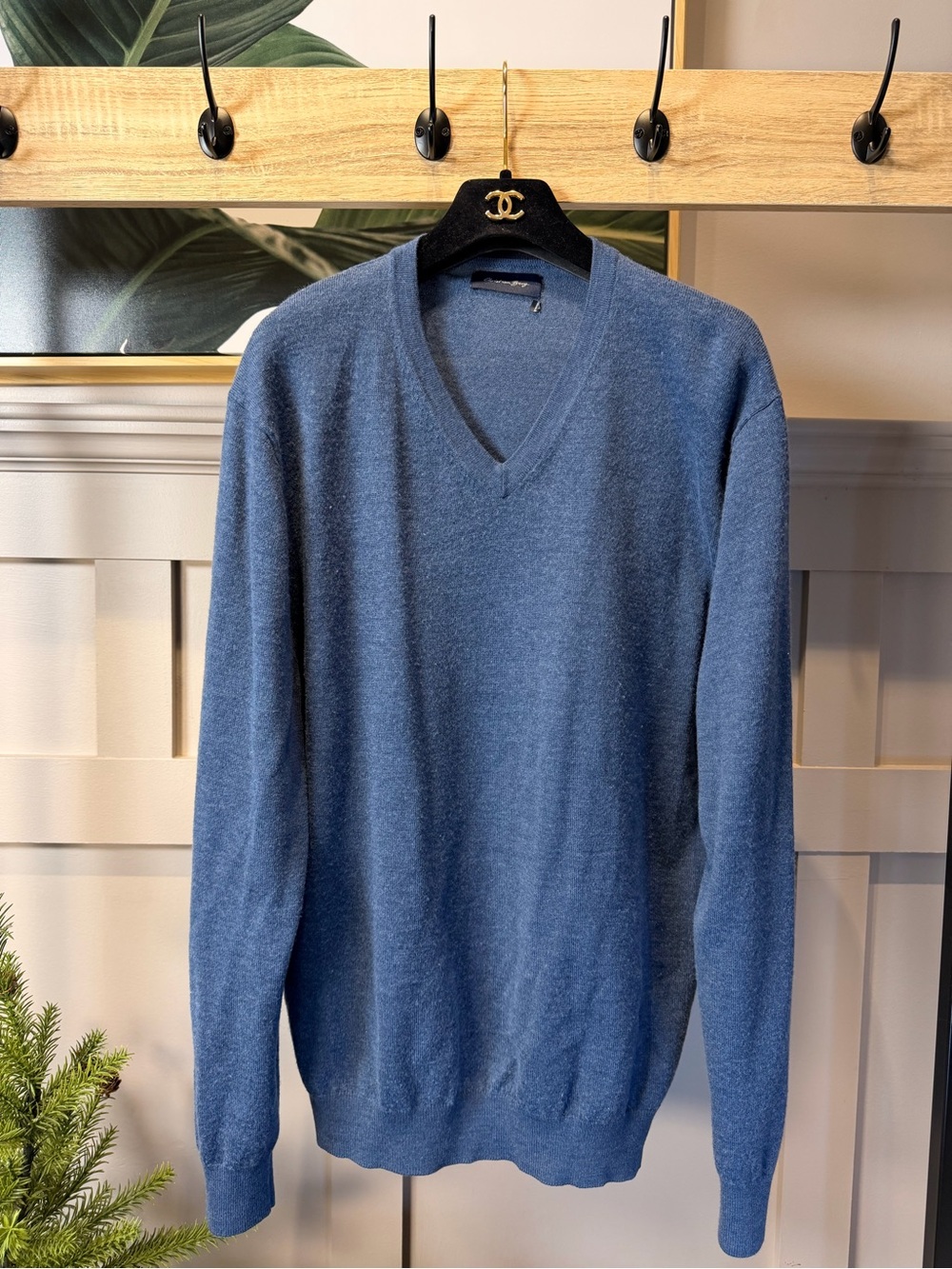 Christian Berg 50% wool V-Neck Sweater Men’s XXL Blue Gray Trim Luxury